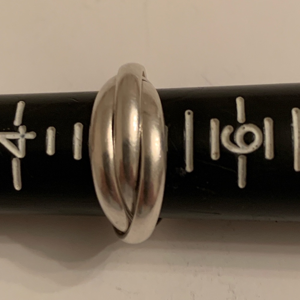 Stering Silver Triple Row Rolling Interlocking Ri… - image 4